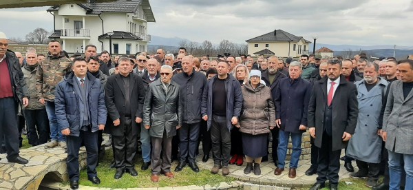 Përkujtohen 30 dëshmorët e rënë në fshatrat Bishtazhin, Goden dhe Rogovë të Hasit