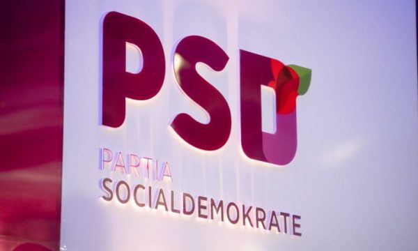 PSD-ja sot me aksion simbolik ndaj Martin Berishajt