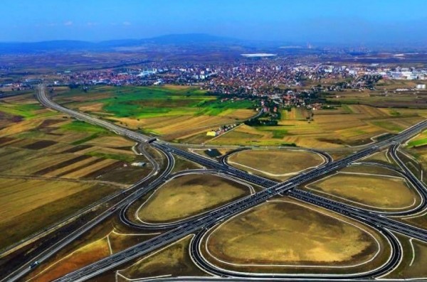 Greqia autostradë drejt Shqipërisë, ndërtohet rruga Janinë-Kakavijë