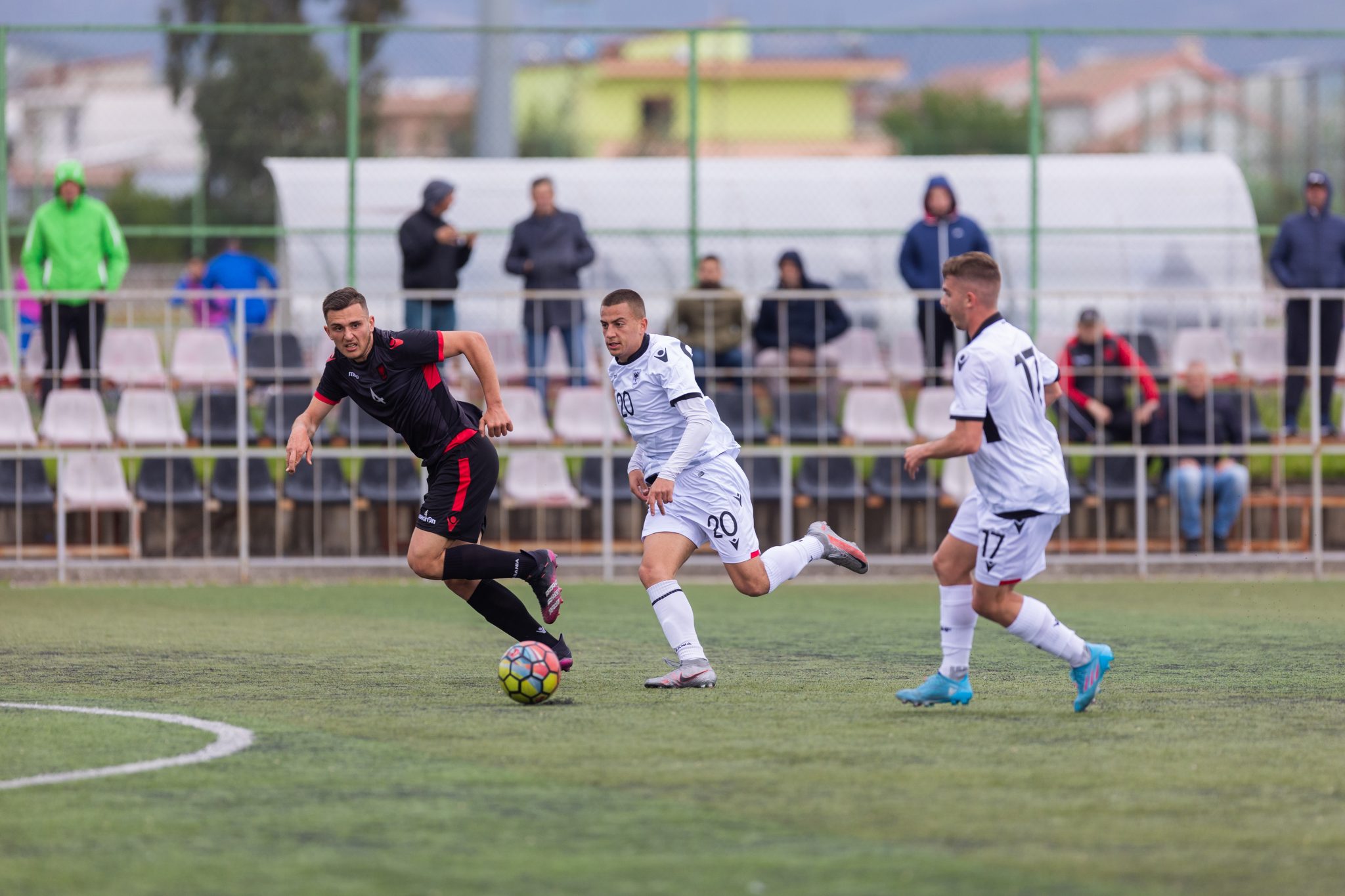 Cungu mbledh Kombëtaren U19, fton 23 lojtarë