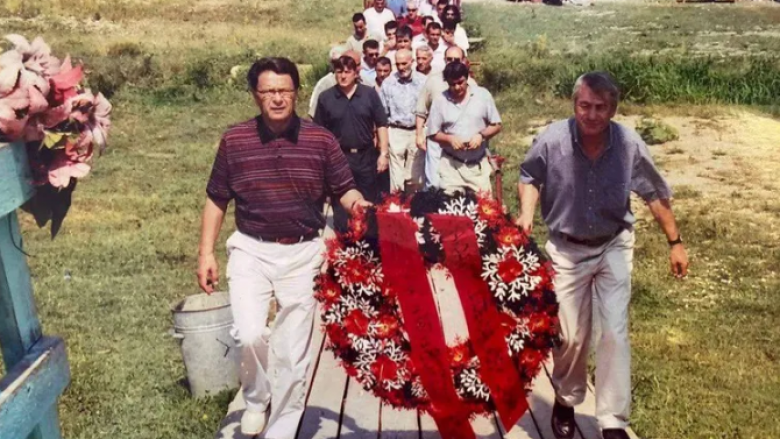 Blazevic kishte bërë homazhe te varrezat e Jasharëve në vitin 2004