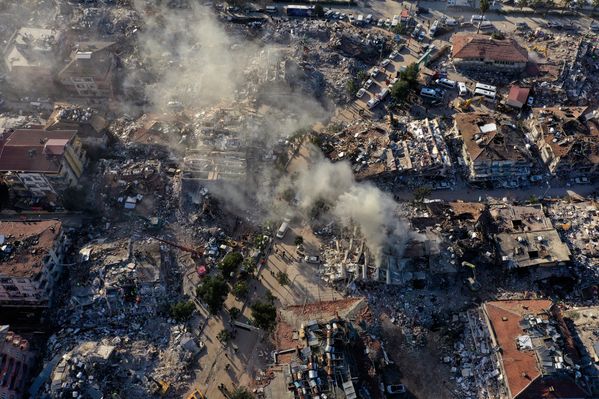 Qyteti turk Antakya i shkatërruar plotësisht, të gjitha ndërtesat pothuajse të shkatërruara