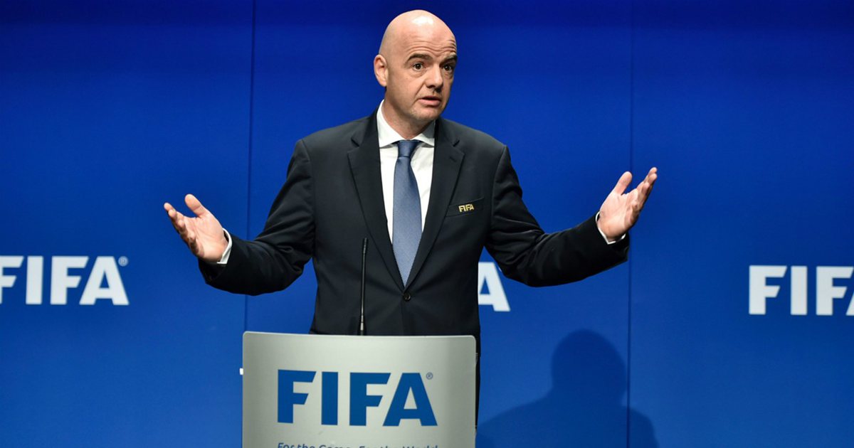 Infantino lirohet nga akuzat për mashtrim në FIFA