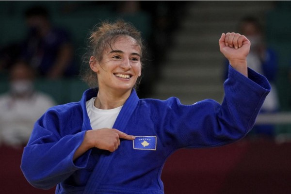 ​Edhe Nora Gjakova në finale, Kosova siguron dy medalje të argjendta