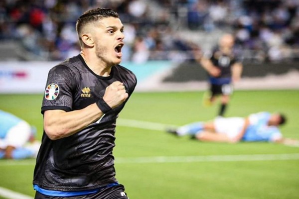 Notat e lojtarëve të Kosovës, shkëlqen Rashica