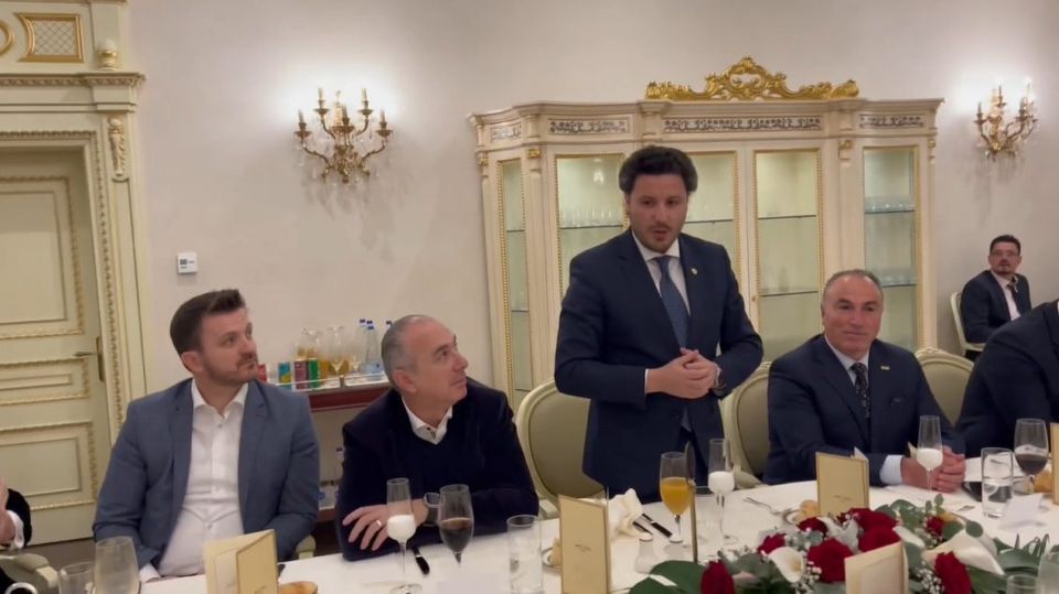 Pacolli pret për iftar Abazoviqin: Krenari kur shohim shqiptarët të avancuar në pozita të larta