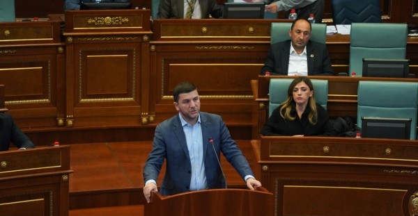 Krasniqi: Migrimi i madh i qytetarëve në këto dy vjet, fytyra e vërtetë e Qeverisë Kurti