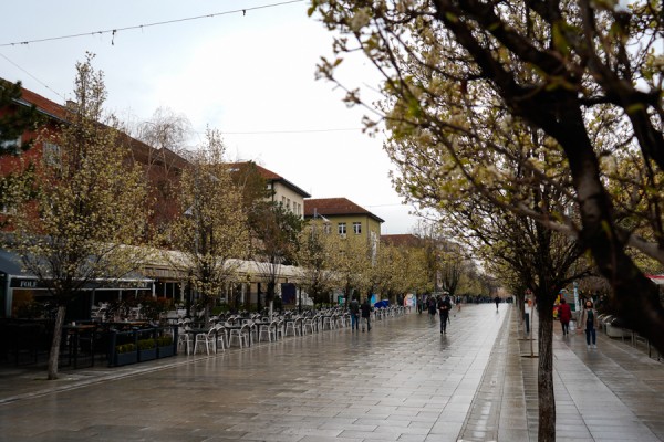 Festat e tepërta dhe në ditë pune dëmtojnë vendin në aspektin financiar