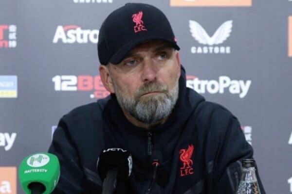 Klopp e pranon se Liverpooli është larguar nga gara për Bellingham