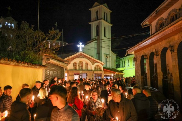 ​Pashkët ortodokse në Shqipëri, mesazhe urimi nga politika