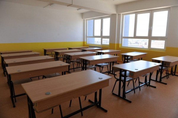 ​Licencimi i mësimdhënësve, MAShTI dhe SBASHK-u ende të ndarë