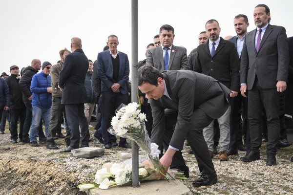 Kurti në Marec: UÇK ua futi tmerrin forcave serbe, ata u hakmorrën ndaj civilëve
