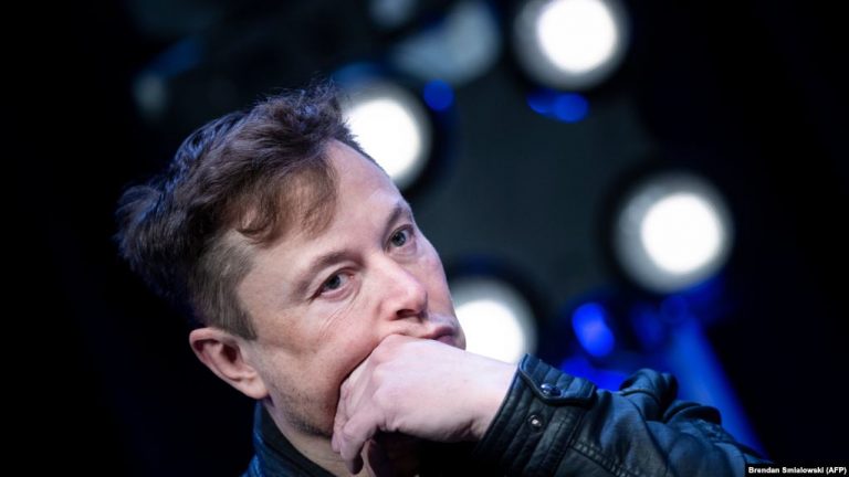 Tronditet pasuria e Elon Musk, humb 13 miliardë dollarë në 24 orë