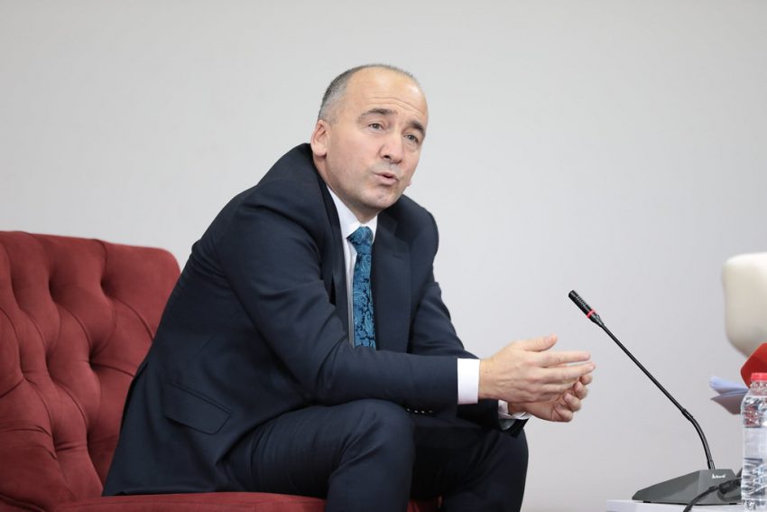 Muhaxheri: Ka rënie të pagesës së tatimit në pronë