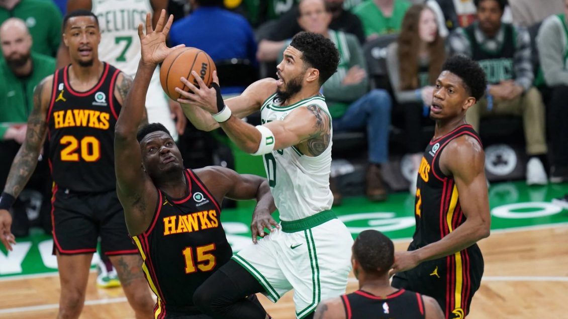 Boston merr fitoren e dytë, Cavaliers dhe Suns barazojnë serinë e ndeshjeve