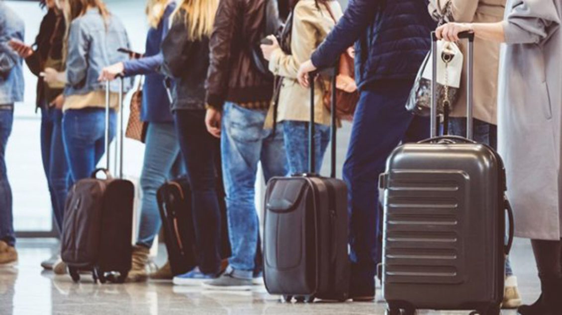 Eurostat: Të rinjtë shqiptarë kanë privimin material dhe social më të lartë në Evropë
