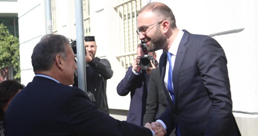 Escobar takohet edhe me Alibeajn