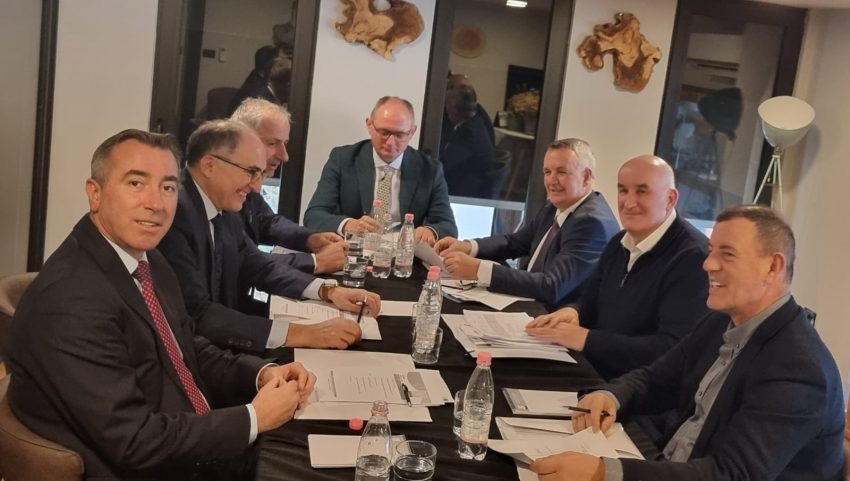 Kryetarët e komunave i kërkojnë takim Kurtit, këto janë temat e propozuara