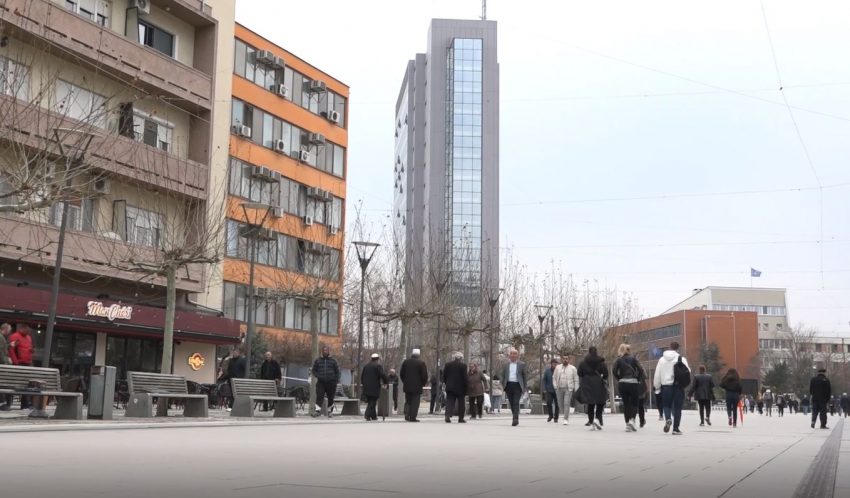 Punëtorët e shtetit pushojnë sot e nesër, sepse dje e pardje ishte festë