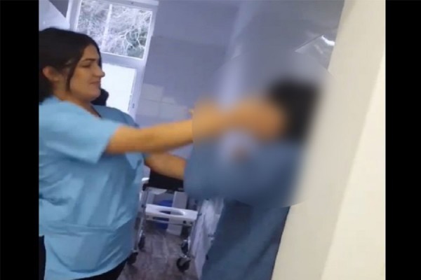 ​QKRMT kërkon rishikimin e aktakuzës për infermierët që sulmuan të moshuarën në Pejë