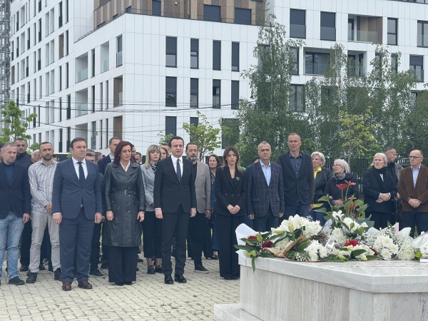 Kurti kujton Konushefcin dhe Malajn: Dëshmorët e kanë kryer punën më të madhe, neve na ka mbetur një pjesë e vogël