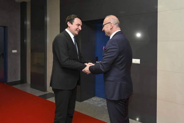 Kurti: Kroacia, model që duhet ndjekur për respektimin e të drejtave të minoriteteve
