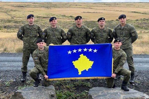 Realizuan mision me njësitë britanike, pjesëtarët e FSK-së kthehen nga Ishujt Falkland