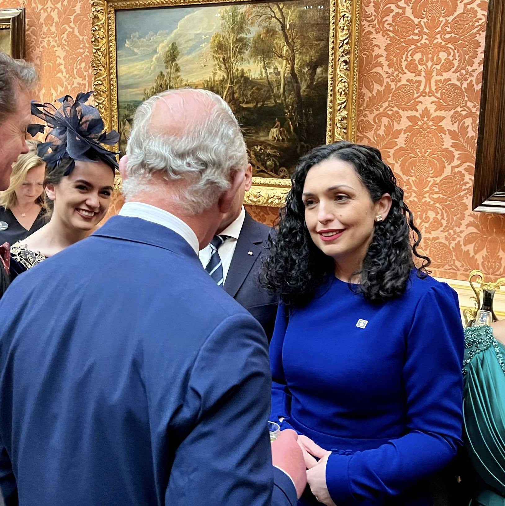 Osmani takon Mbretin Charles III, i shpreh urimet më të ngrohta në emër të Kosovës