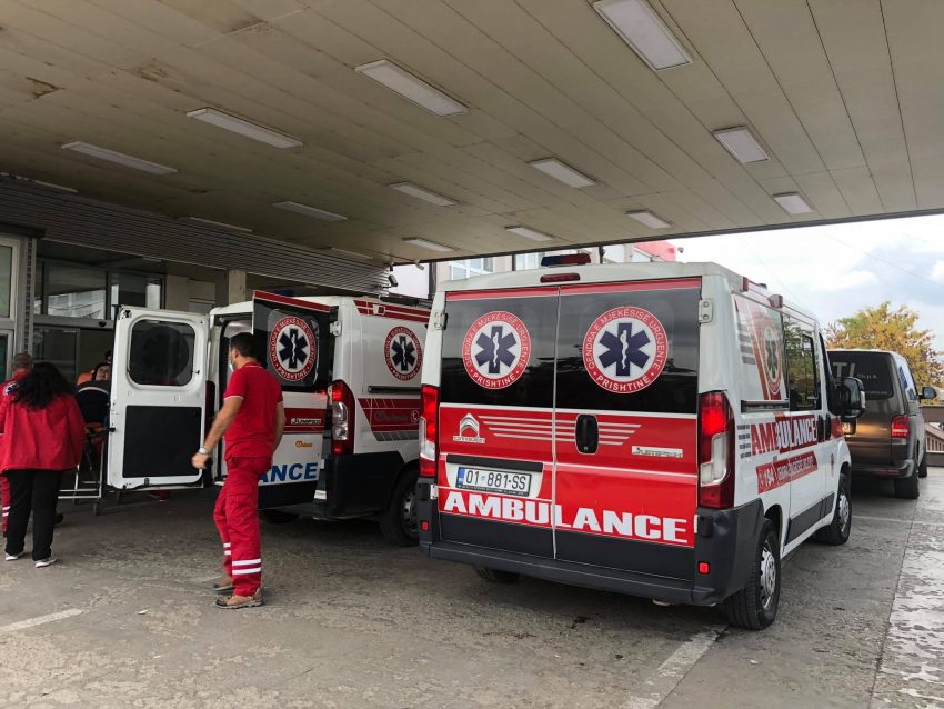 10-vjeçarja që u lëndua nga shpërthimi i bombolës së gazit në Kçiq, niset për trajtim në Suedi