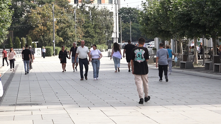 Superpuna: Vetëm në mars punësohen gati 2000 të rinj