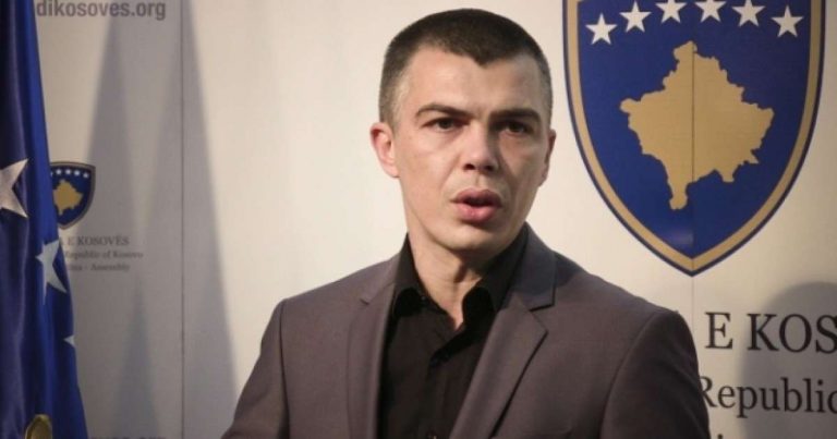 Jabllanoviq: Lajçak e Petkoviq të kenë kujdes nga Bislimi, mos i jepni ujë