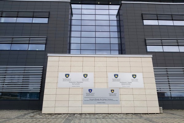 Prokuroria nis hetimet për përleshjen fizike në Kuvend