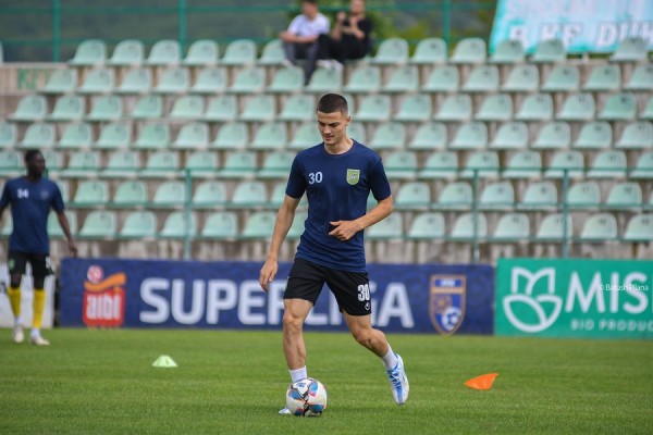 Eksluzive/ Ermir Rashica lë futbollin e Kosovës , ja ku do ta vazhdojë karrierën