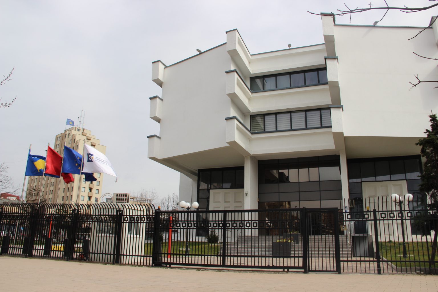 Nga 1 gushti, bankat në Kosovë obligohen me rregullore të ofrojnë llogari bazike falas për klientët bankar