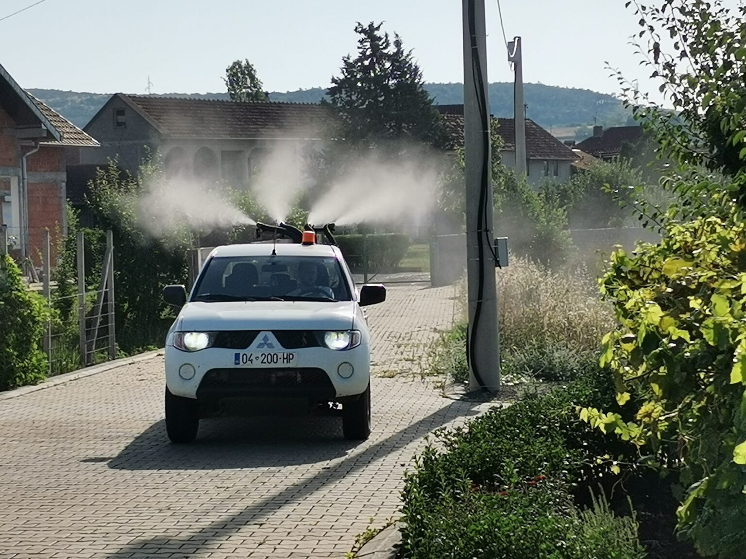 Komuna e Malishevës po vazhdon me dezinsektimin kundër EHKK