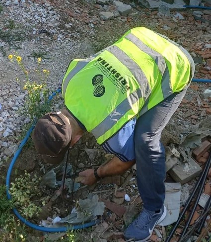 KRU “Prishtina” shkyç 6 lidhje ilegale në Veternik, thotë se ky vend prin me raste ilegale