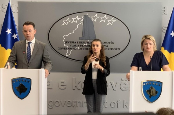 Peci: Rendimentet e drithërave sivjet janë pozitive