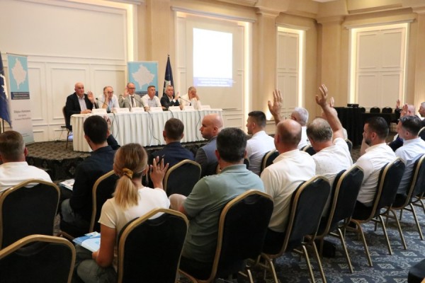 Mitrovica e Veriut anëtarësohet në Asociacionin e Komunave të Kosovës