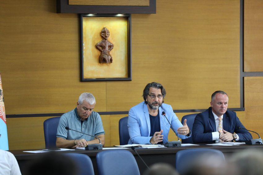 Qeveria humb betejën në gjyq kundër pushtetit të Përparim Ramës