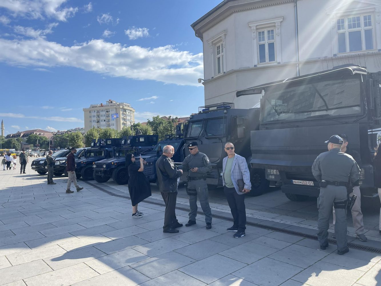 Ekspozohen pajisjet dhe njësitet policore në Prishtinë