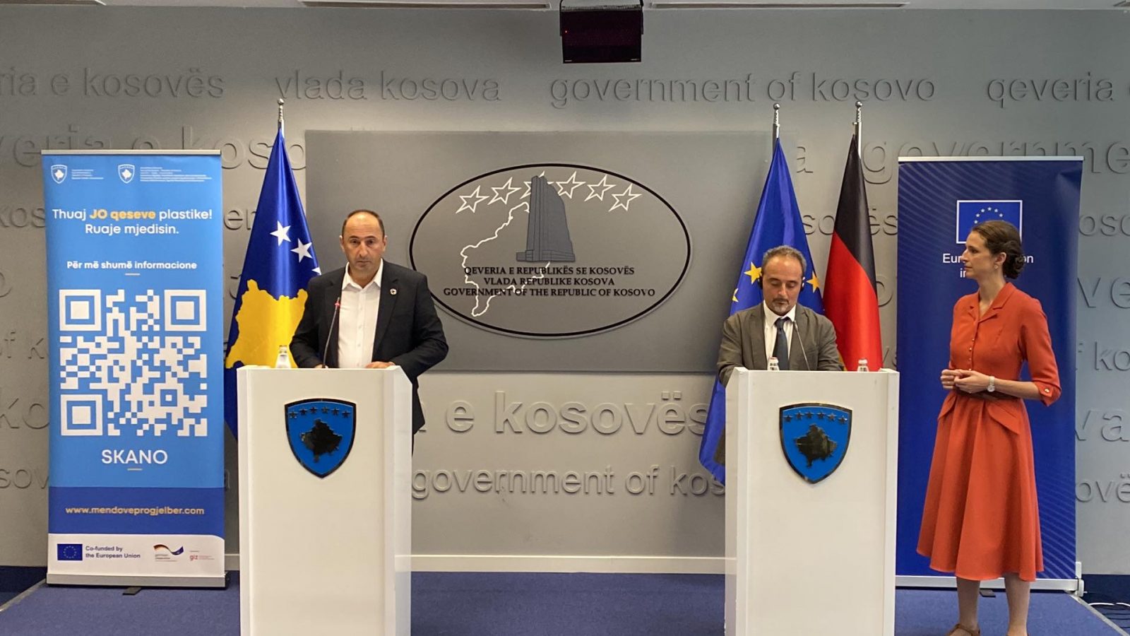 Finalizohet Udhëzimi Administrativ – Disa qese të plastikës ndalohen e disa do të bëhen me pagesë