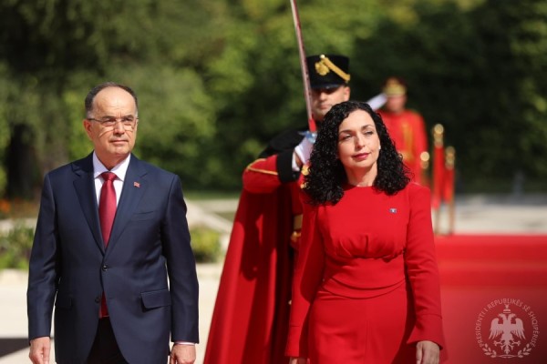 ​Osmani edhe sot vizitë në Shqipëri