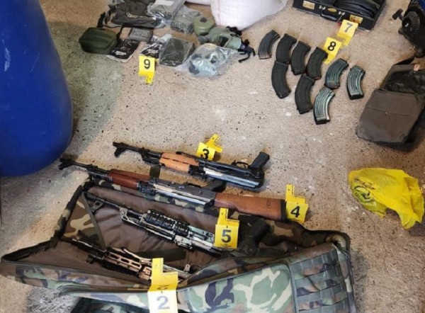 Zbulohet sasi e madhe e armatimit në Zveçan