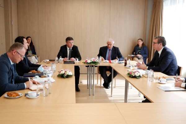Sipas BE- së Kosova e Serbia rrezikojnë të humbasin mundësitë për përparim në rrugët evropiane
