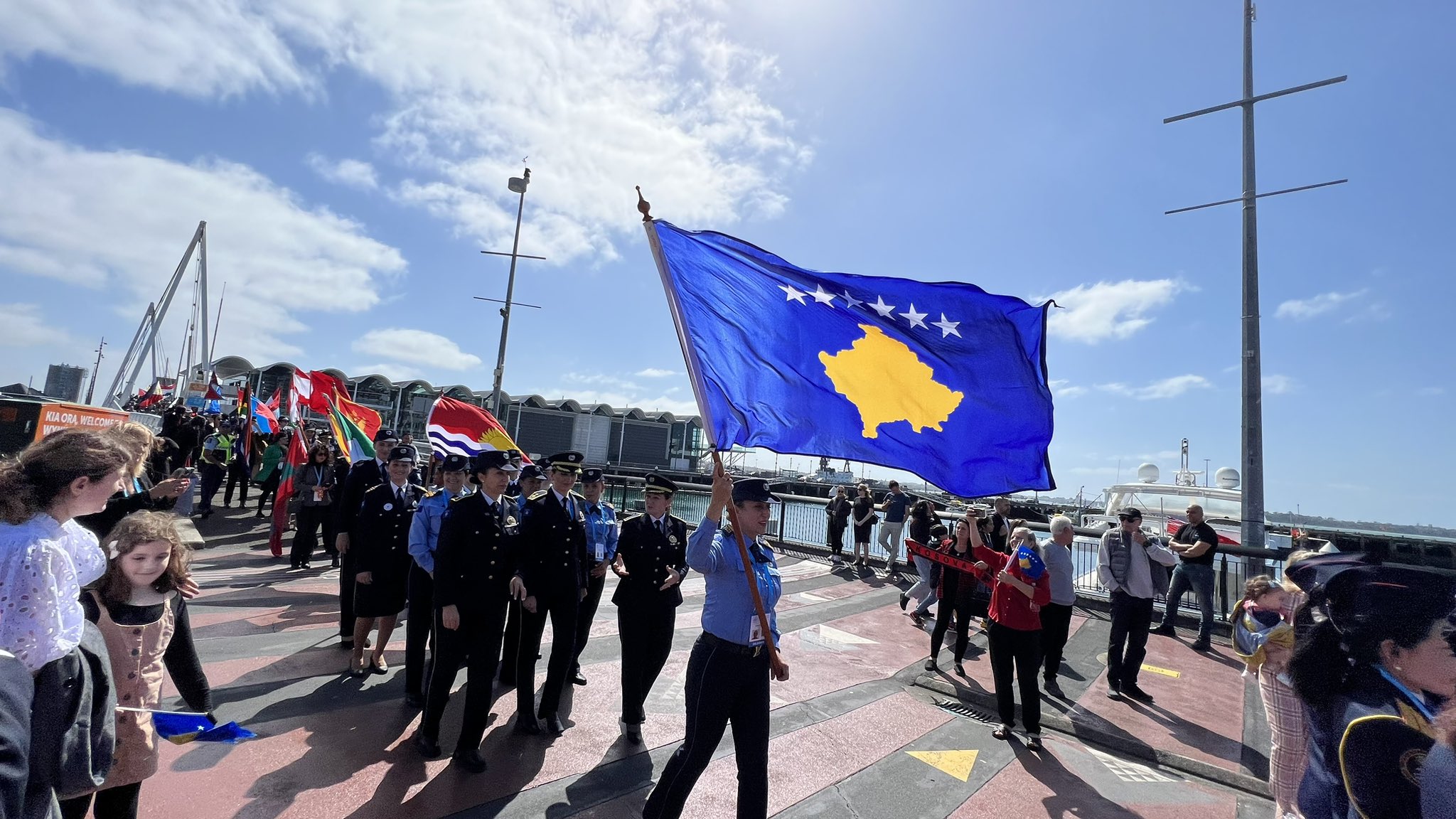 Policia e Kosovës parakalon në Paradën e Kombeve në Zelandë të Re