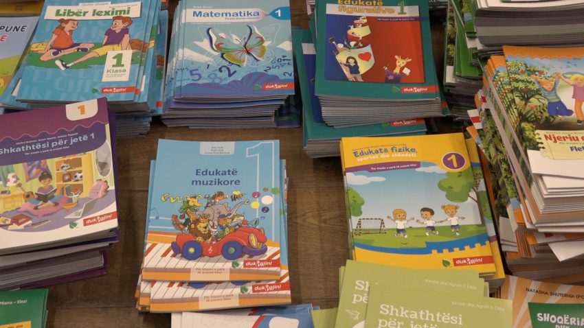 Mundësi manipulimi me mjetet e ndara për librat