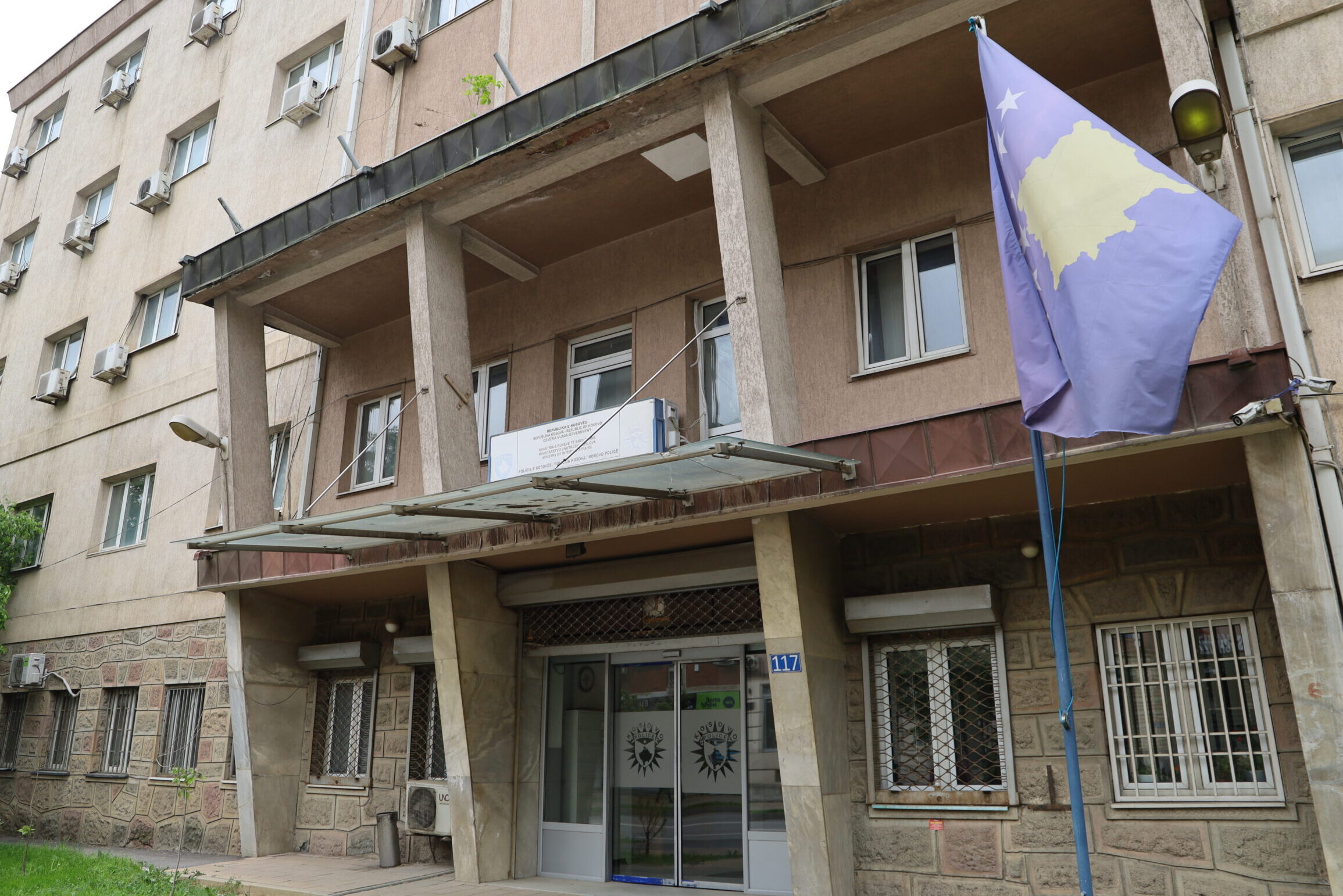 Mbi 50 zyrtarë policorë lëshuan vendin e punës këtë vit