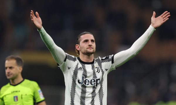 Rabiot: Rikthimi në Parc Des Princes special, por nuk largohem nga Juventus