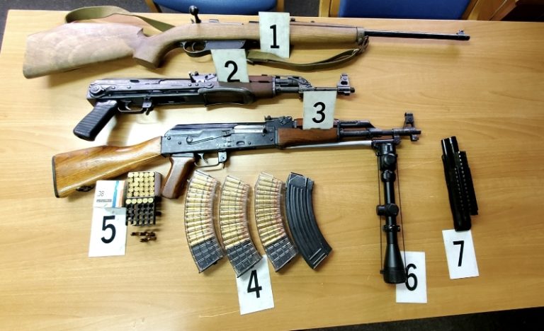 Do të shkatërrohen të gjitha armët ilegale të konfiskuara nga policia
