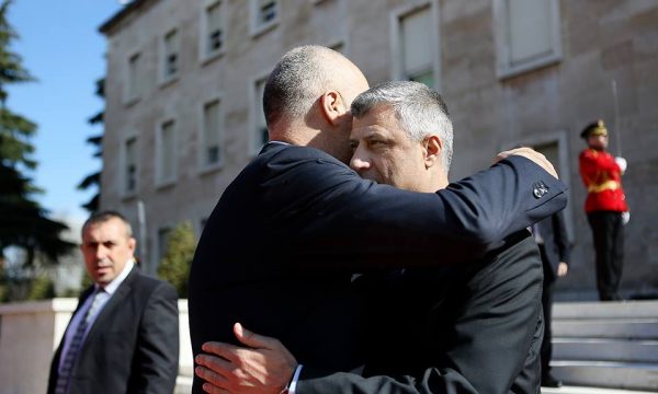 Rama pas intervistës së Thaçit: Gjykimi në Hagë ngre pikëpyetje mbi nivelin e respektimit të parimit demokratik të “procesit të drejtë”